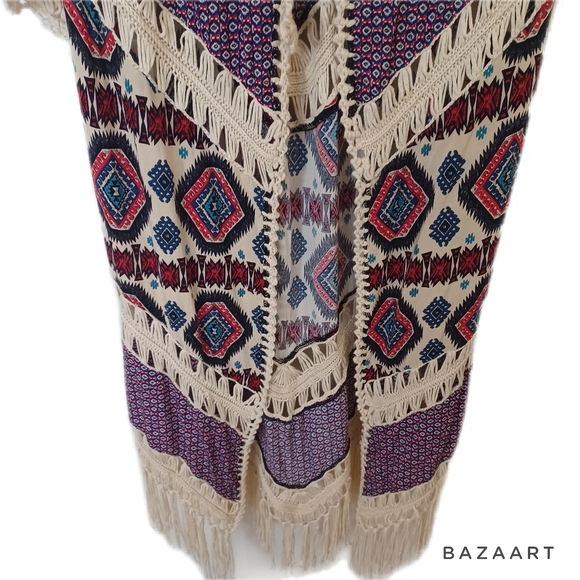 Umgee Crochet Kimono - Picture 2 of 11